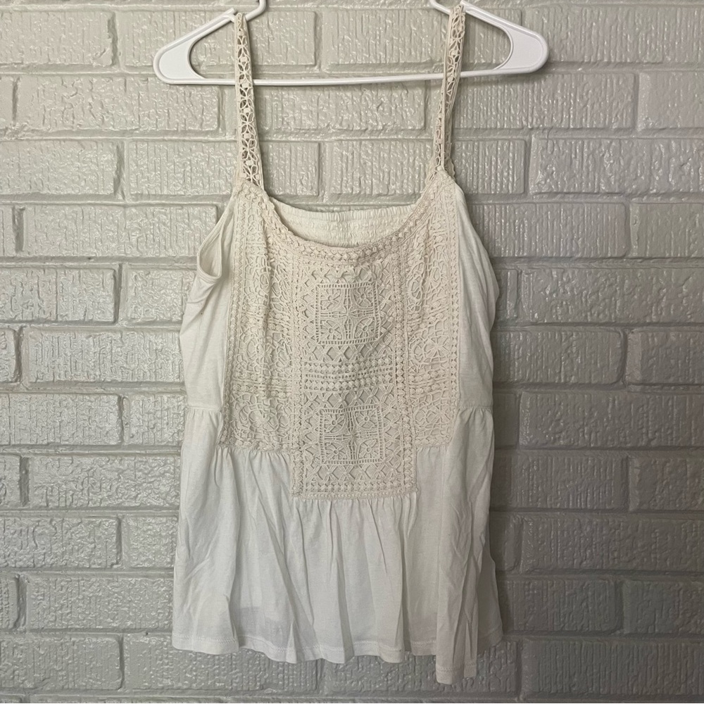 American Eagle XL cream tank with embroidery and open back detailing